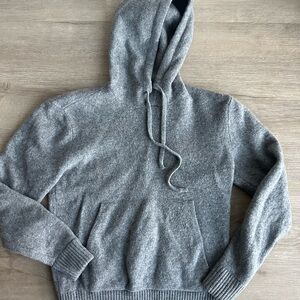 Everlane Soft Gray Knitwear